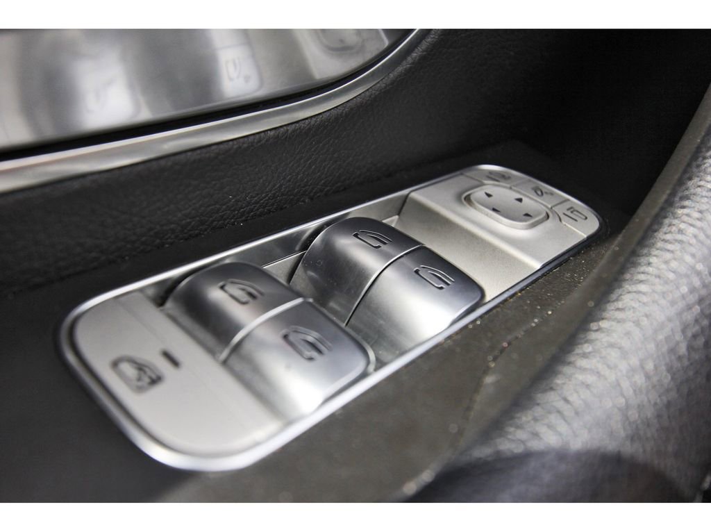 Used 2024 Mercedes-Benz GLE 450e 4MATIC image 20