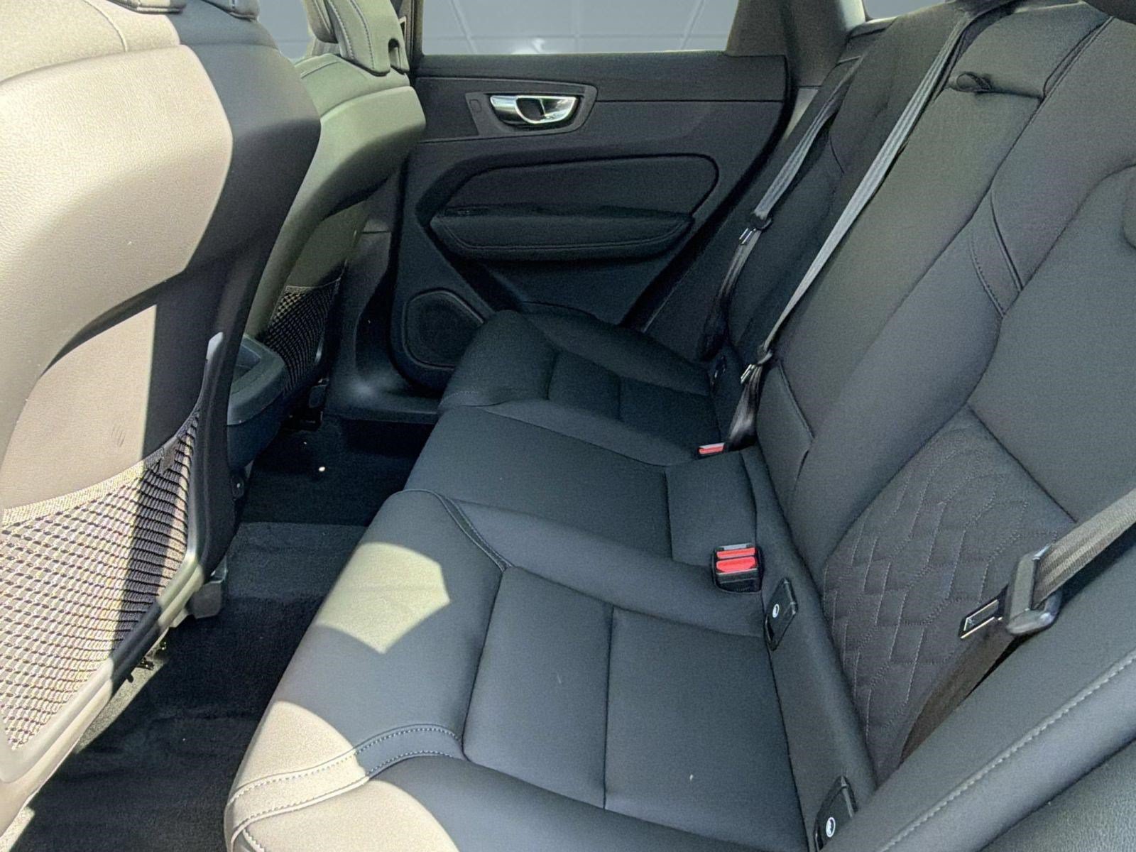 New 2026 Volvo XC60 B5 Plus w/ Climate Package AWD/4WD image 21