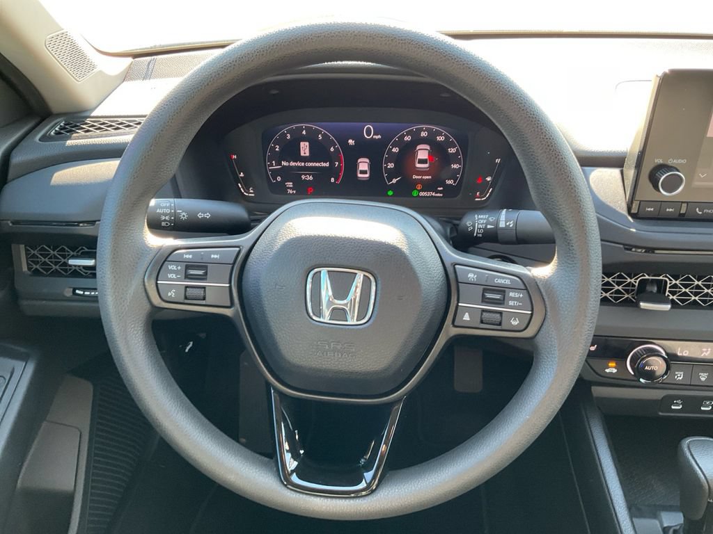 Used 2025 Honda Accord SE image 17