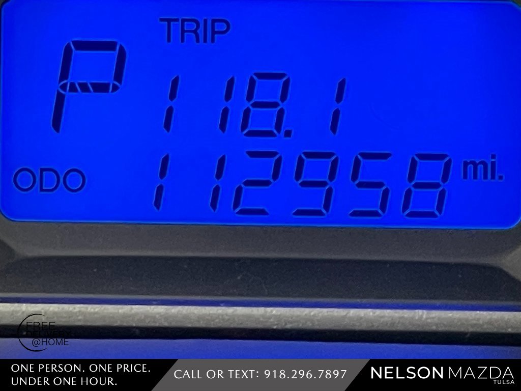 Used 2012 Hyundai Santa Fe Limited w/ Navigation Pkg 4 image 25