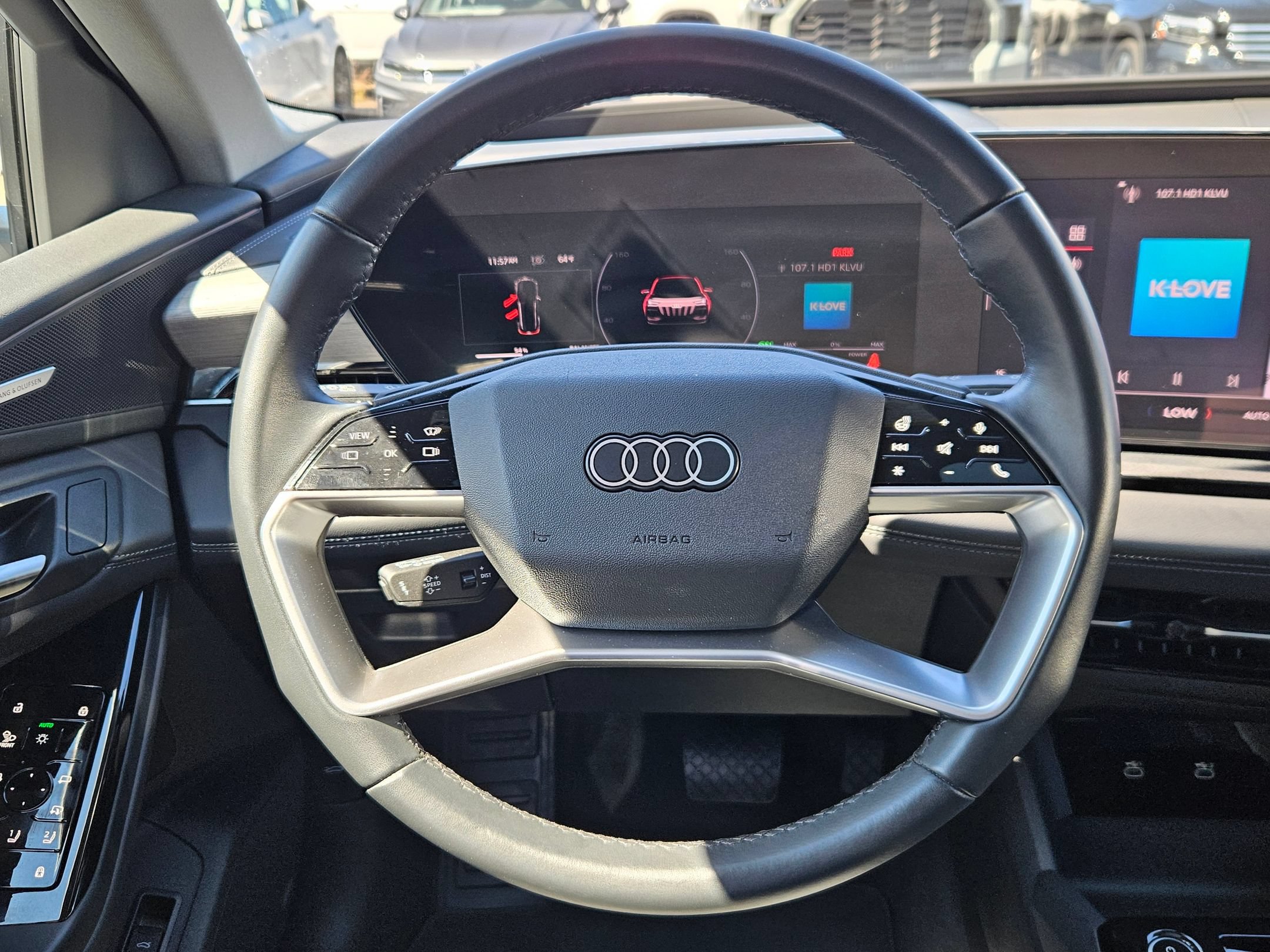 Used 2025 Audi Q6 e-tron Premium Plus w/ Premium Plus AWD/4WD image 14