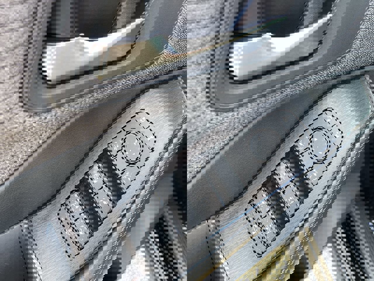 Used 2021 Nissan Rogue SV image 22