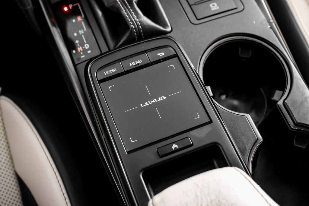 Used 2022 Lexus IS 350 F Sport RWD image 26