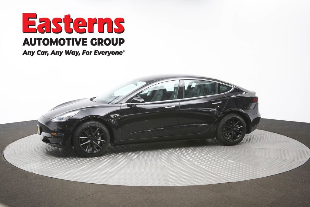 Used 2019 Tesla Model 3 Standard Range image 54