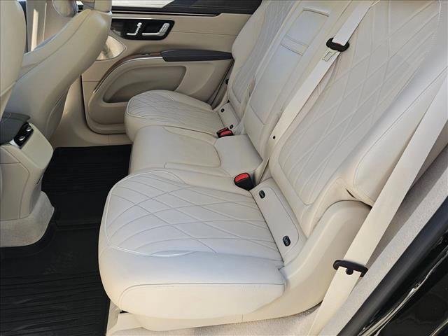 Used 2023 Mercedes-Benz EQS 580 4MATIC SUV image 18