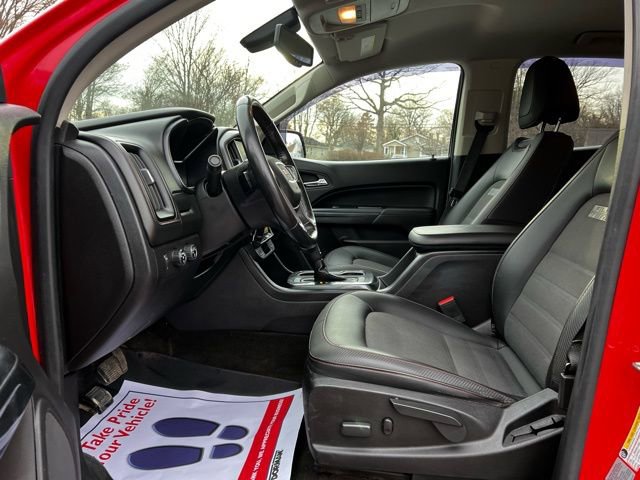 Used 2016 GMC Canyon SLE w/ All Terrain Package image 12