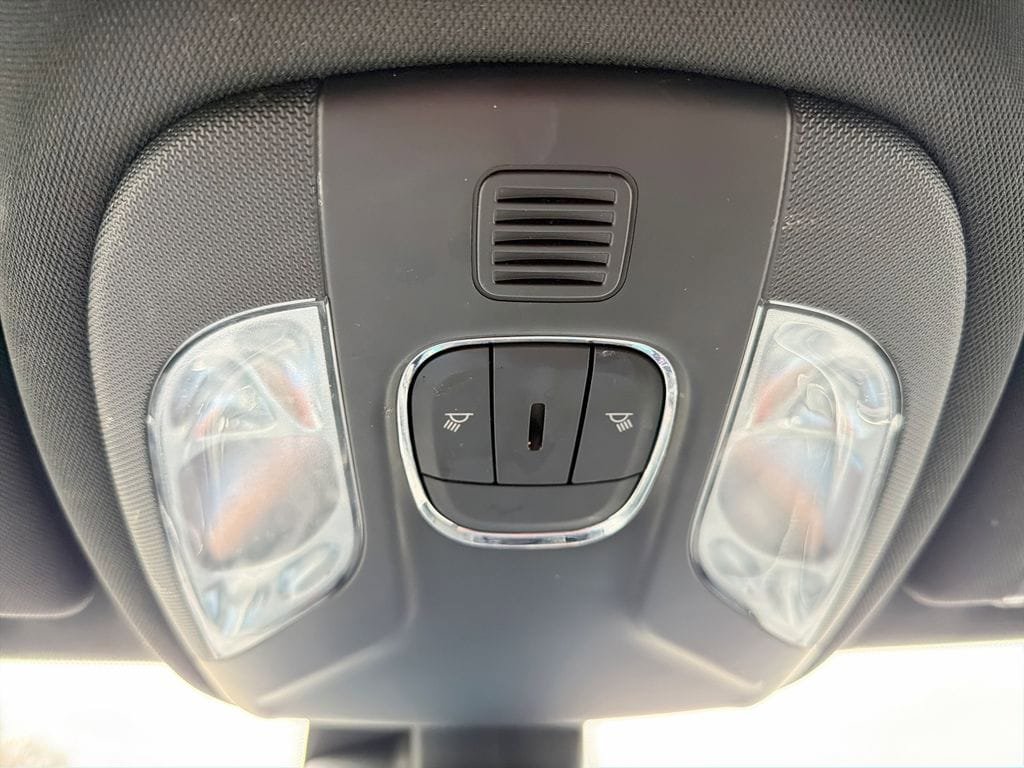 Used 2022 Jeep Compass Limited AWD/4WD image 23