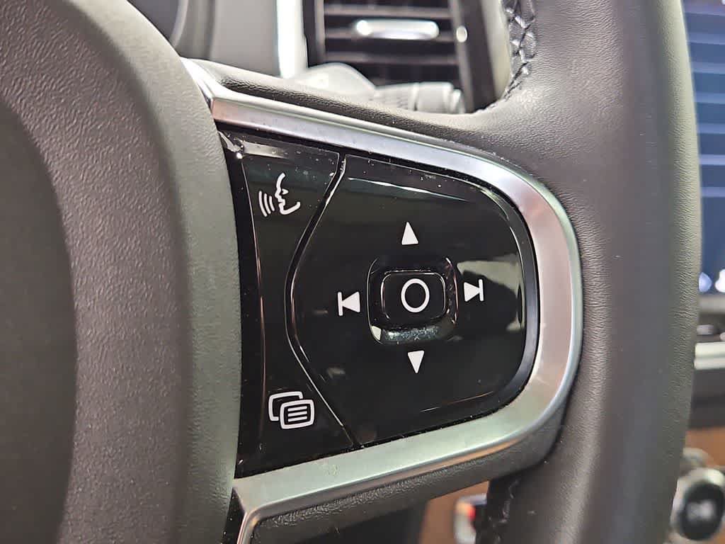 Used 2023 Volvo XC90 T8 Plus AWD/4WD image 24