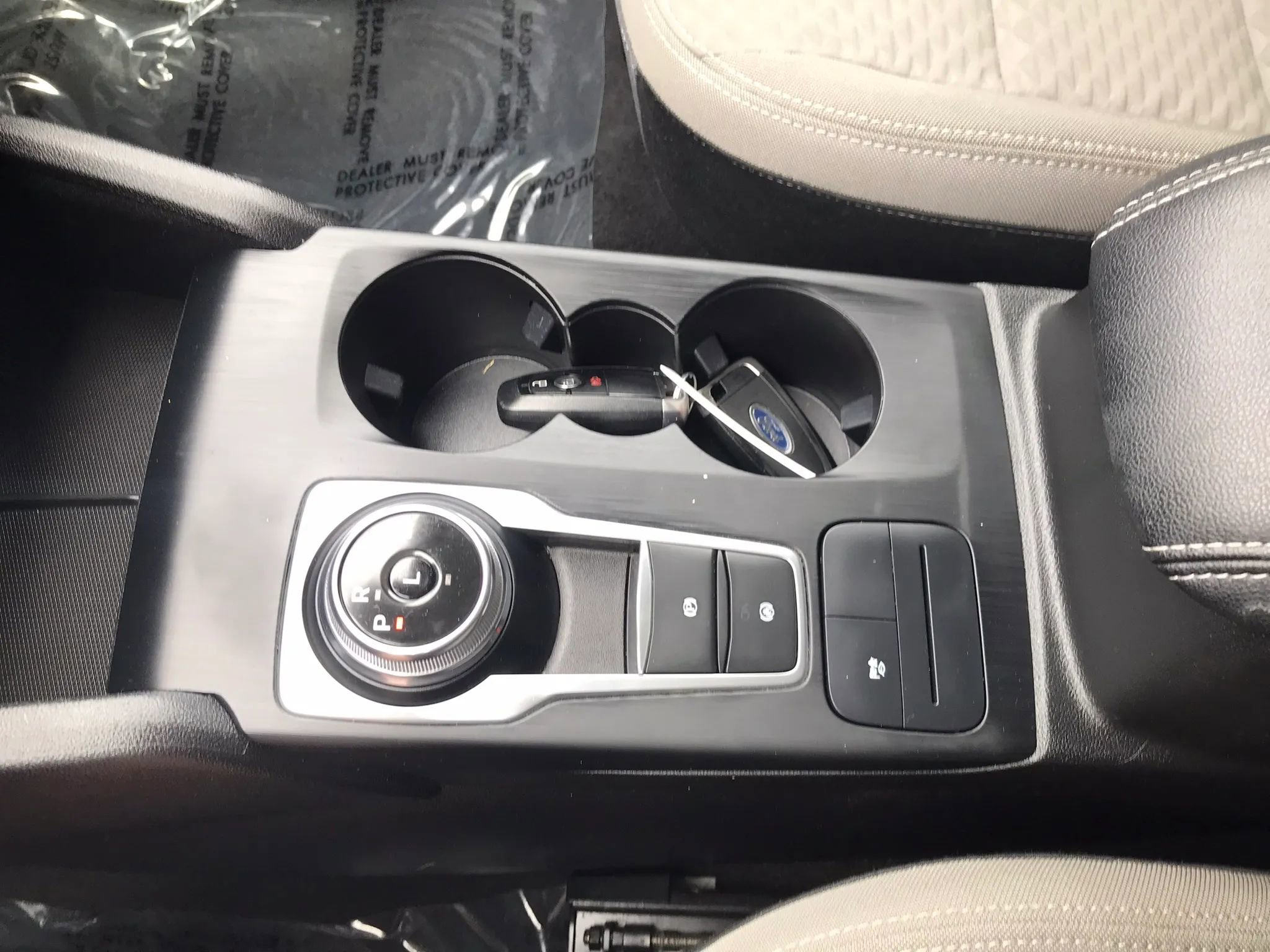 Used 2022 Ford Escape SE image 29