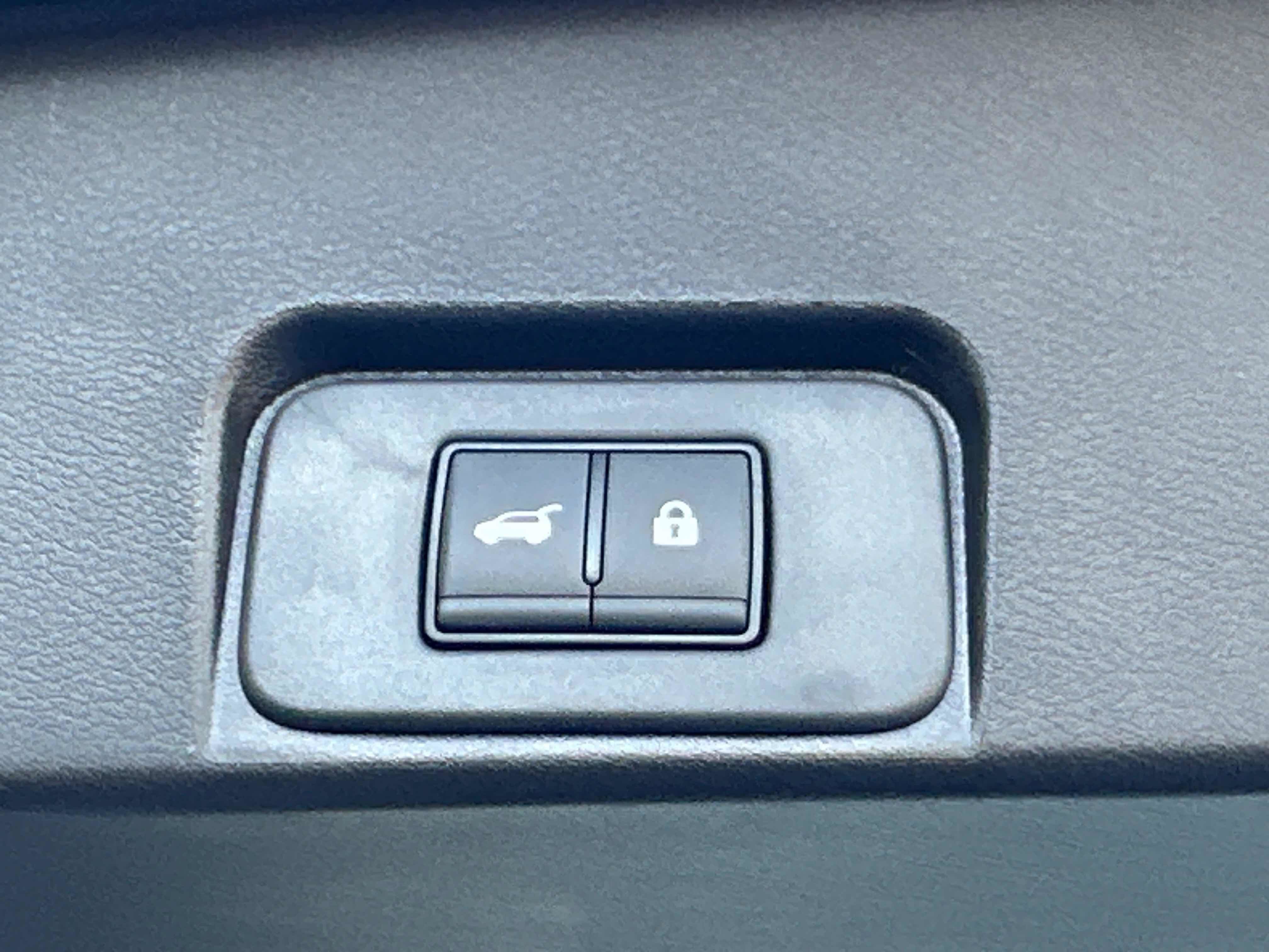 New 2026 Nissan Rogue SV w/ Cold Weather Package AWD/4WD image 19