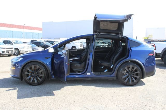 Used 2022 Tesla Model X Plaid image 22
