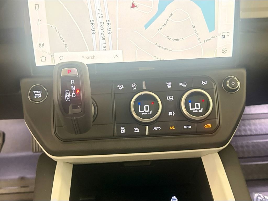 New 2026 Land Rover Defender 110 S AWD/4WD image 15