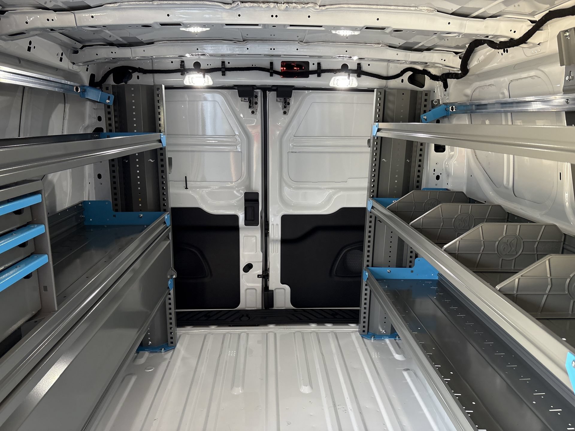 New 2026 Ford Transit 250 Low Roof RWD image 18