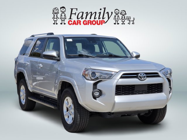 Certified 2024 Toyota 4Runner SR5 AWD/4WD image 2
