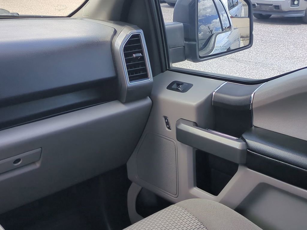 Used 2018 Ford F150 XLT w/ Trailer Tow Package image 19