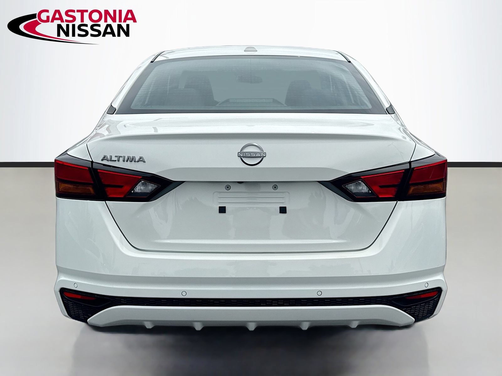 Used 2025 Nissan Altima 2.5 SV FWD image 7