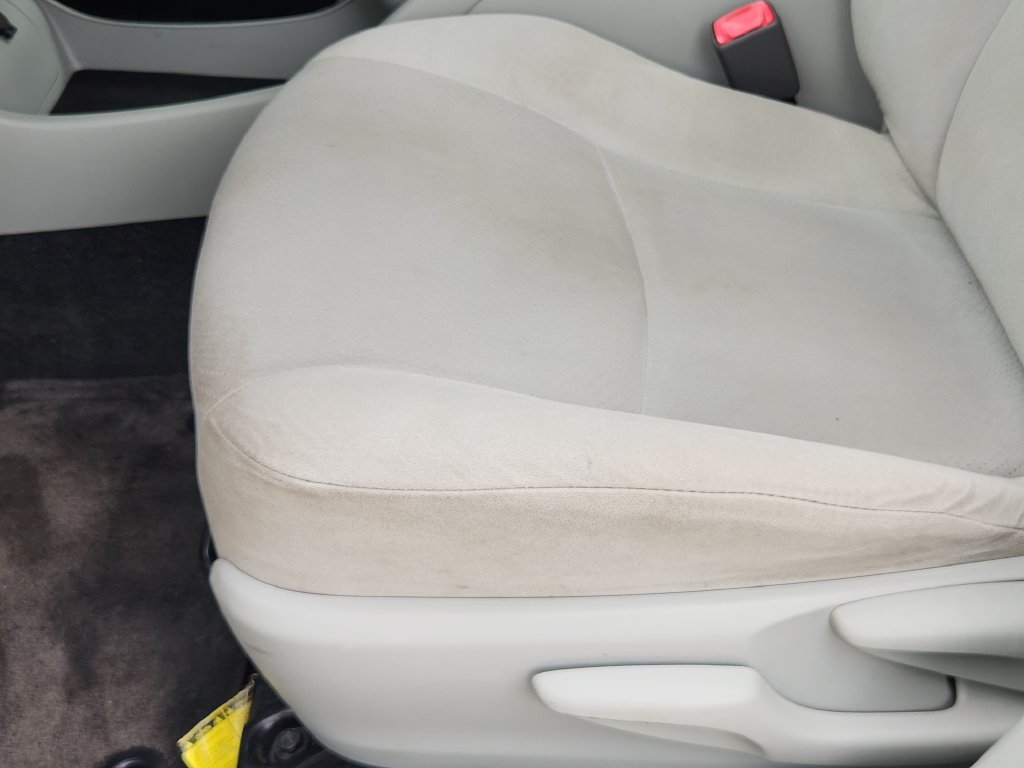 Used 2013 Toyota Prius Three FWD image 17