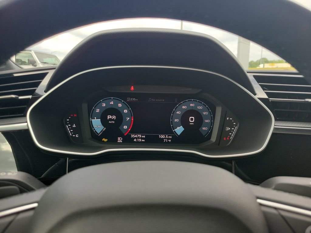 Used 2025 Audi Q3 2.0T Premium image 21