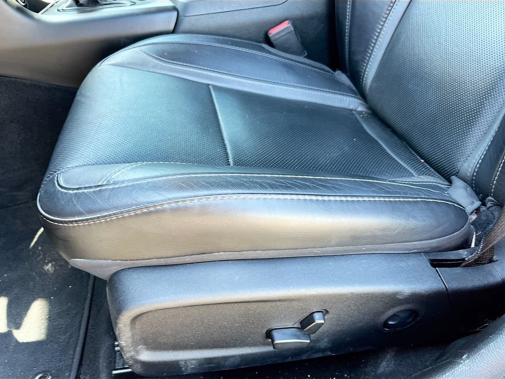 Used 2023 Dodge Charger SXT w/ Plus Group RWD image 18