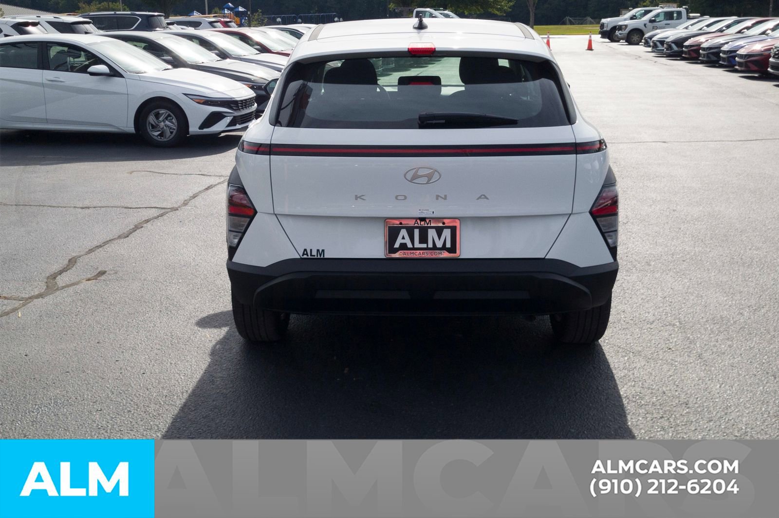 Certified 2026 Hyundai Kona SE image 6