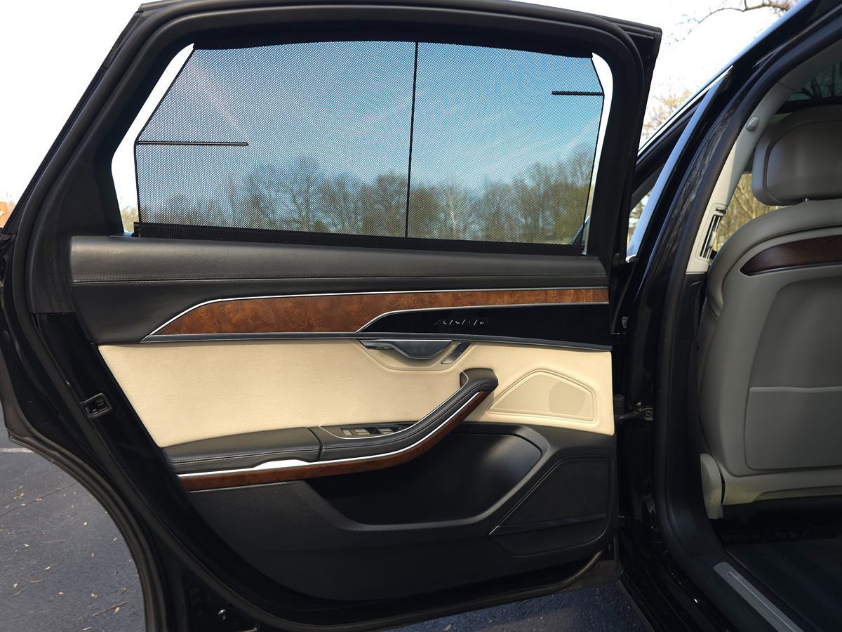 Used 2023 Audi A8 L 3.0T w/ Luxury Package AWD/4WD image 33