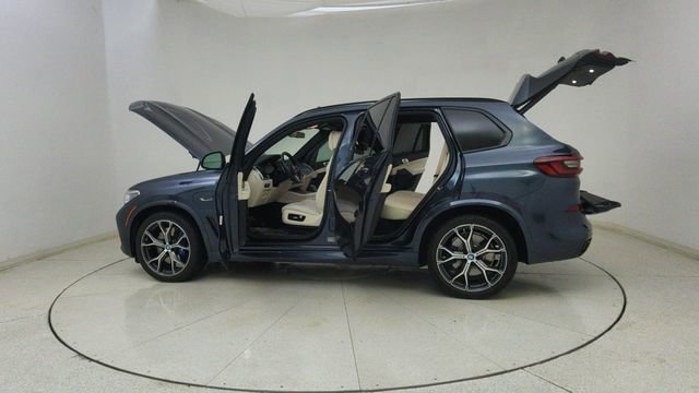 Used 2022 BMW X5 xDrive45e w/ M Sport Package image 75