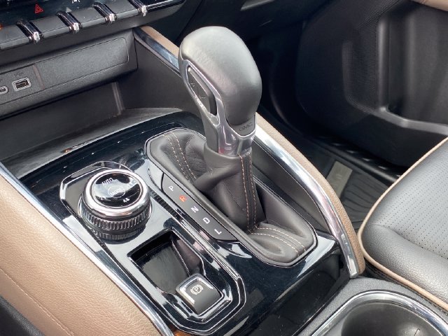 Certified 2024 GMC Canyon Denali AWD/4WD image 13