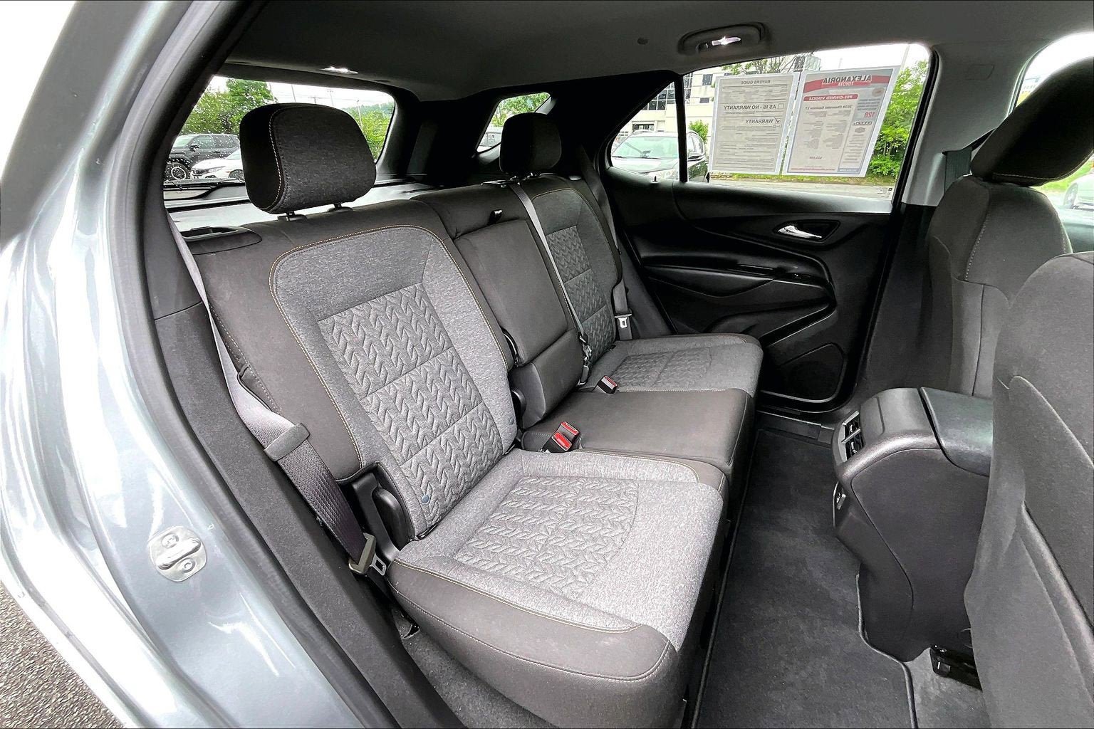 Used 2024 Chevrolet Equinox LT AWD/4WD image 25