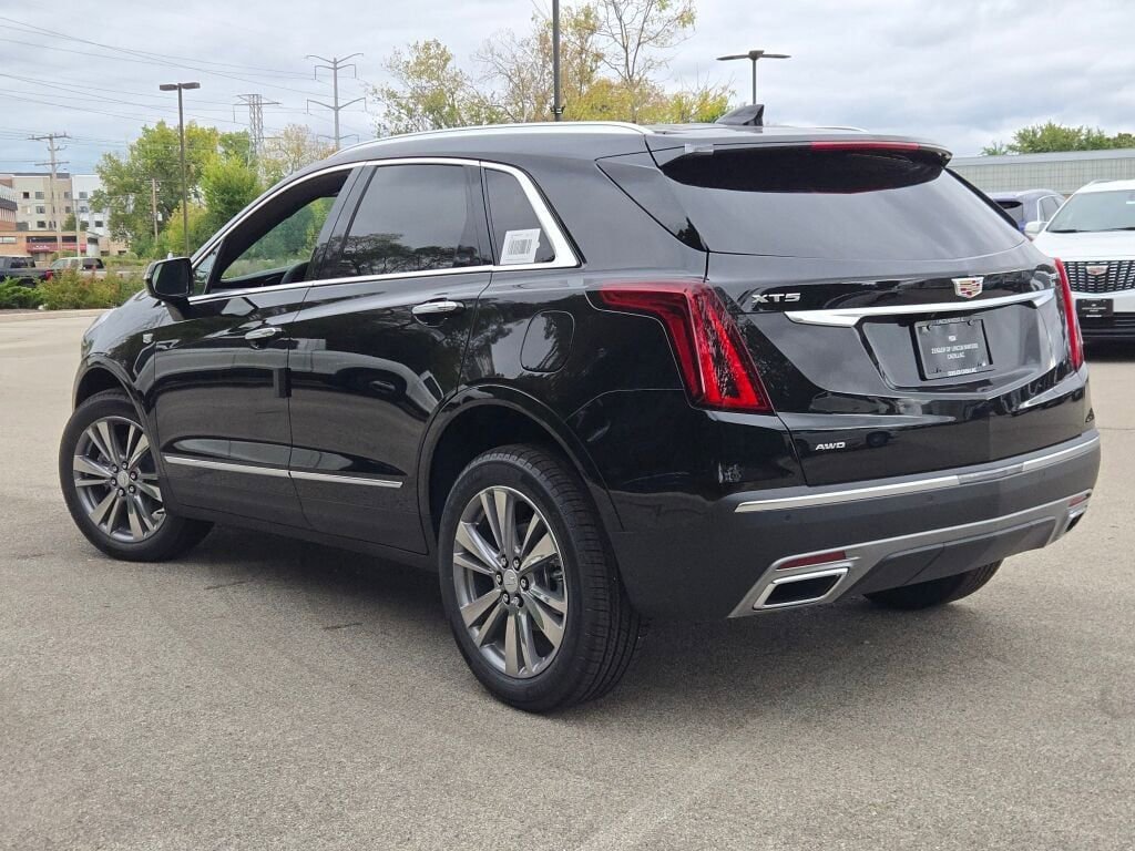New 2025 Cadillac XT5 Premium Luxury image 14