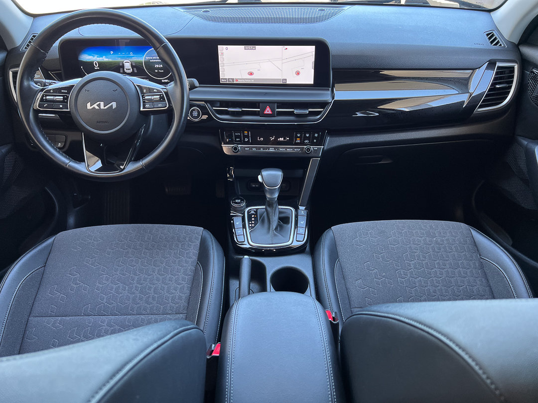Used 2024 Kia Seltos X-Line AWD/4WD image 26