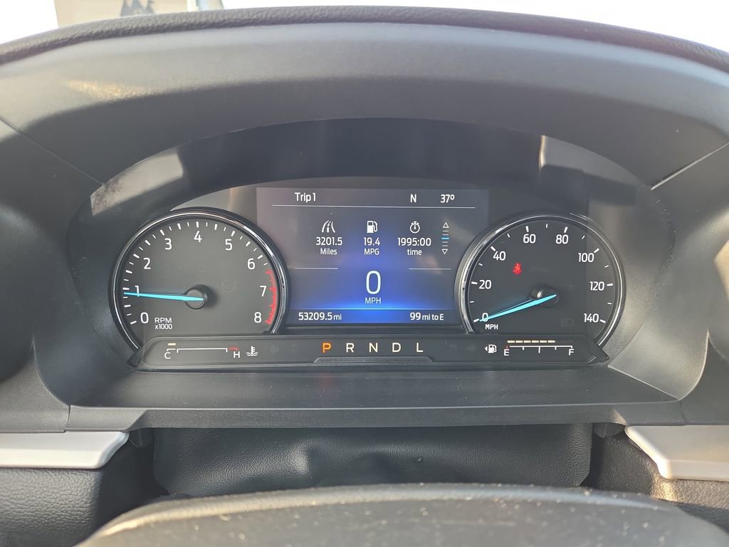 Used 2022 Ford Explorer XLT w/ Equipment Group 202A image 21