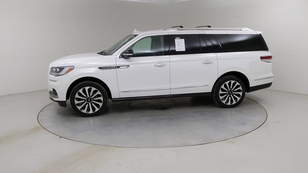 Used 2023 Lincoln Navigator L Reserve w/ Equipment Group 201A image 20