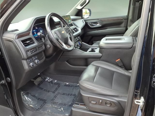 Used 2023 Chevrolet Tahoe LT w/ Luxury Package AWD/4WD image 11