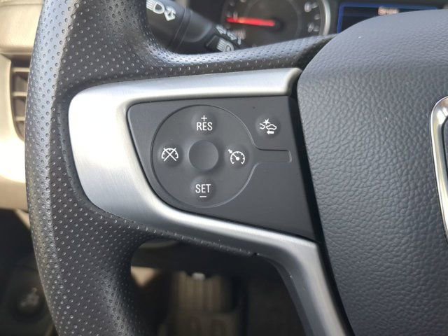 Used 2024 GMC Terrain SLE w/ Driver Convenience Package FWD image 23
