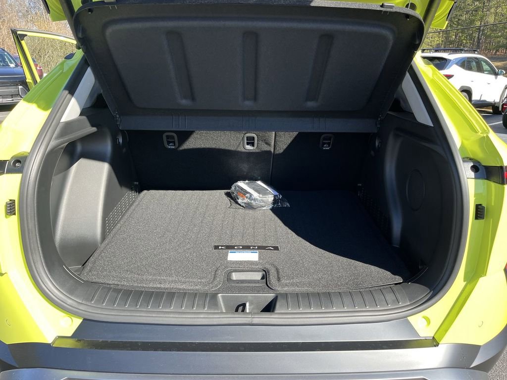 Used 2024 Hyundai Kona Limited image 23
