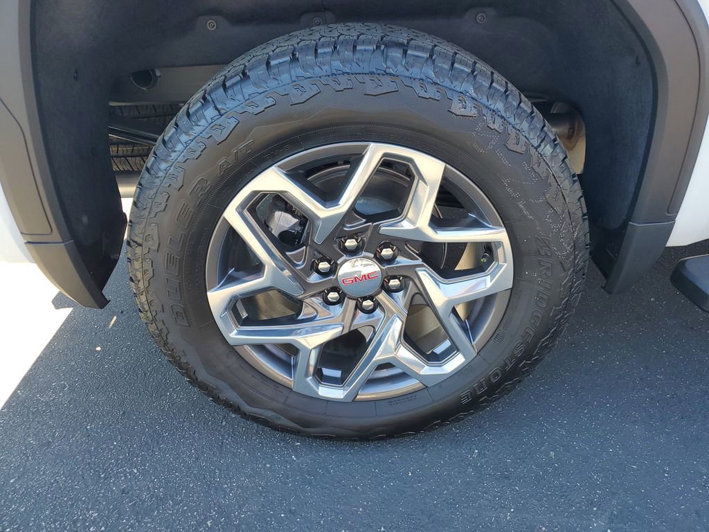 New 2026 GMC Sierra 1500 SLT w/ SLT Premium Package image 5