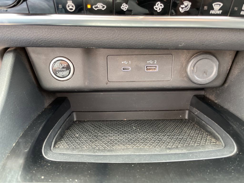 Used 2023 Nissan Rogue SV w/ SV Premium B Package FWD image 19