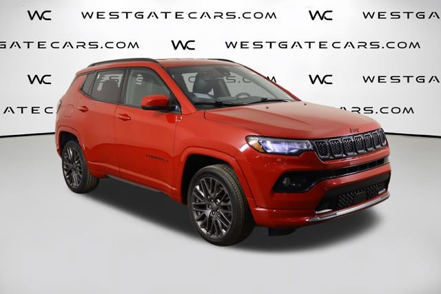 Used 2023 Jeep Compass Limited image 47