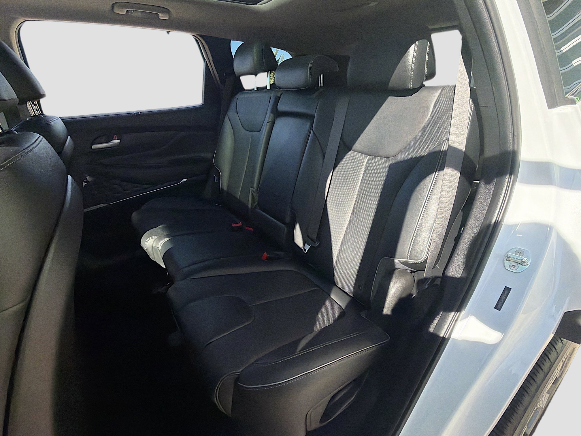 Used 2022 Hyundai Santa Fe Limited image 30