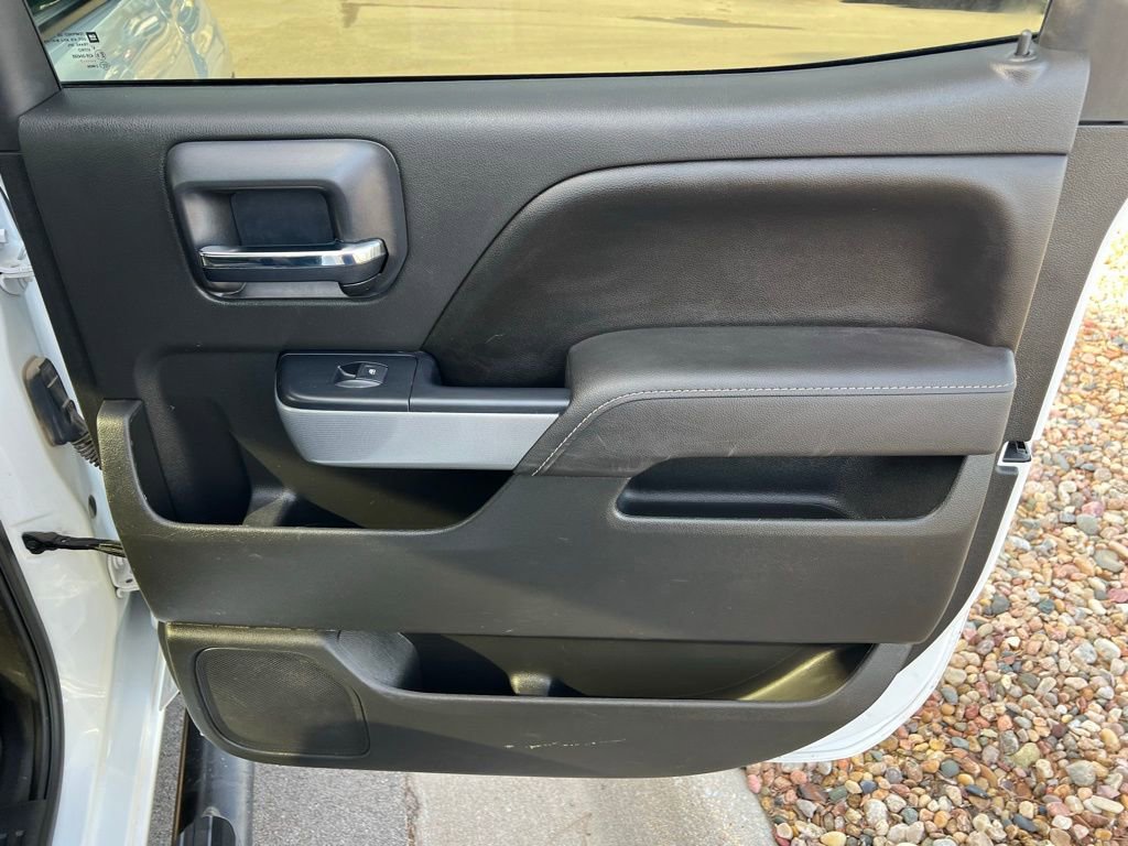 Used 2017 Chevrolet Silverado 1500 LT w/ All Star Edition image 23