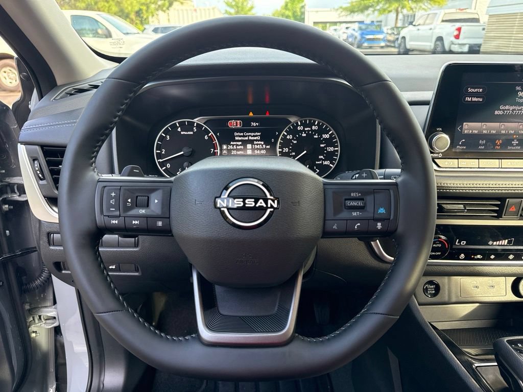 Certified 2026 Nissan Rogue Dark Armor FWD image 19