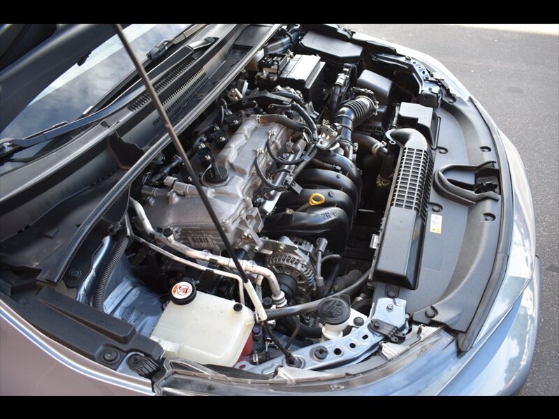 Used 2022 Toyota Corolla LE FWD image 40