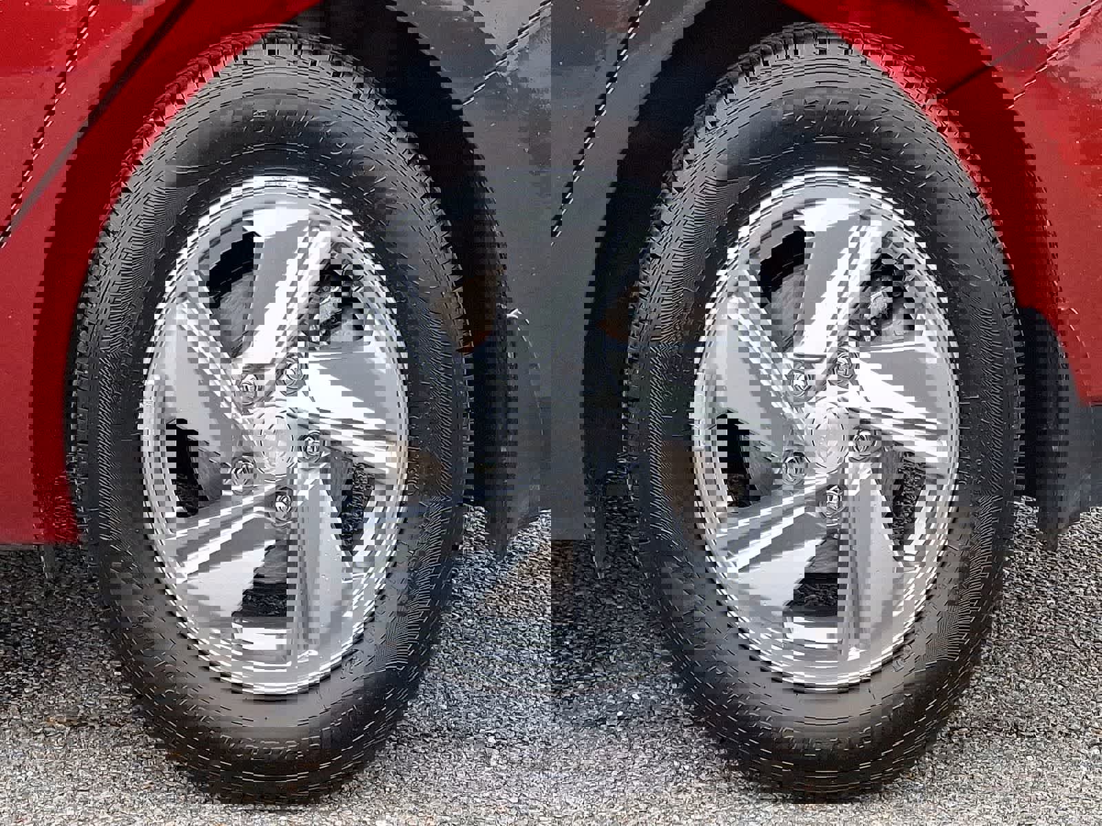 Used 2024 Hyundai Elantra SE image 35