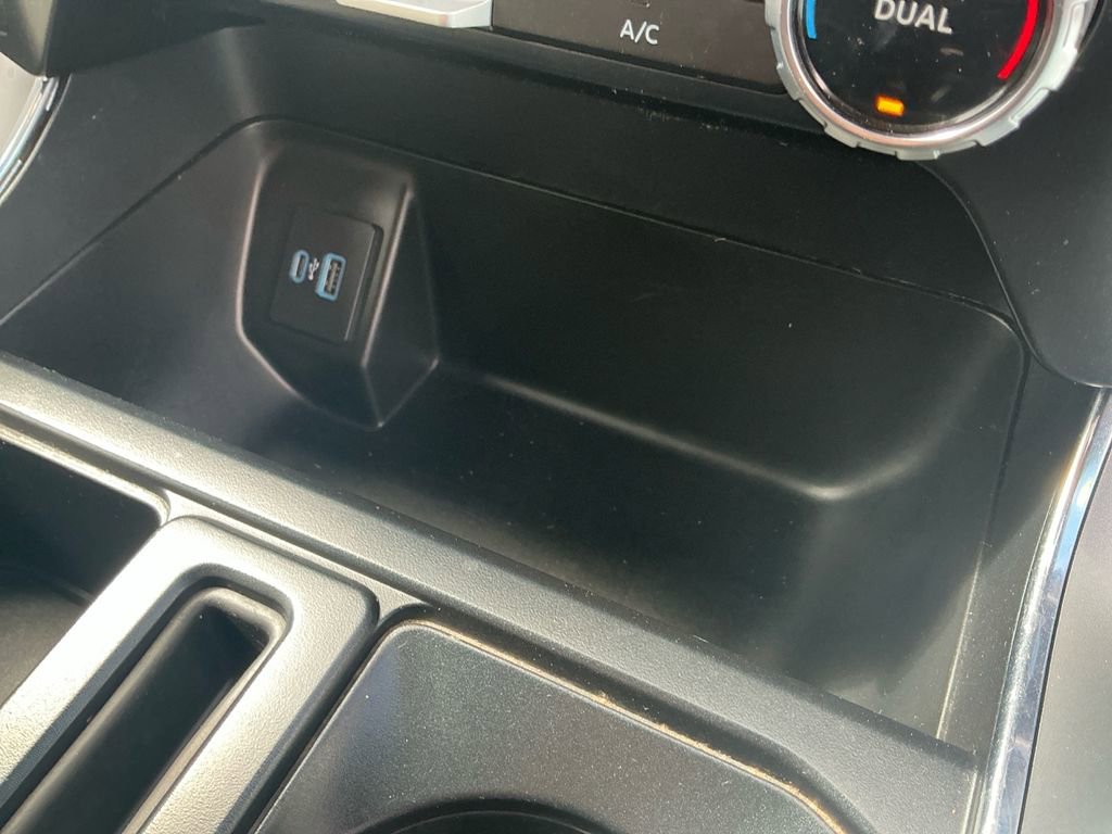 Used 2024 Ford F150 XLT w/ Mobile Office Package image 17