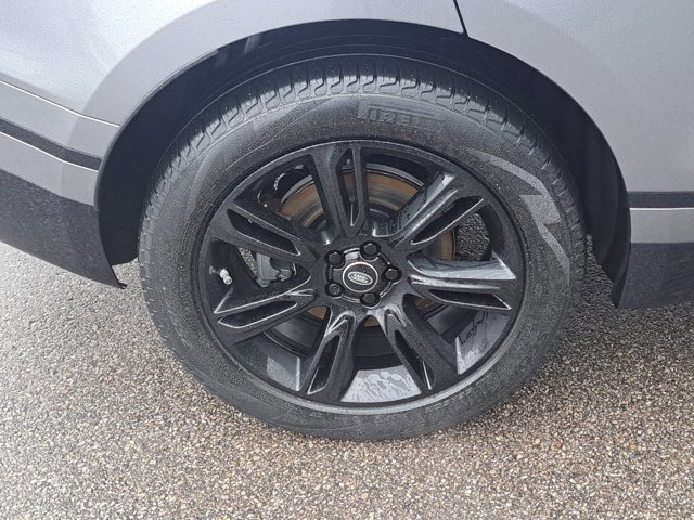 Used 2020 Land Rover Range Rover Velar R-Dynamic S image 8