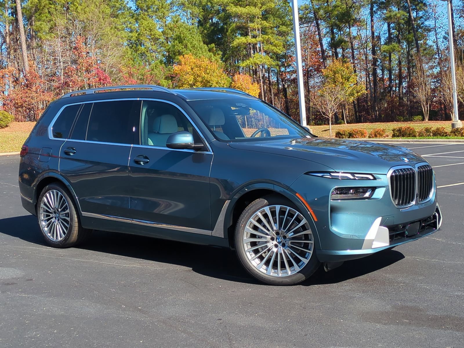 New 2026 BMW X7 xDrive40i image 2