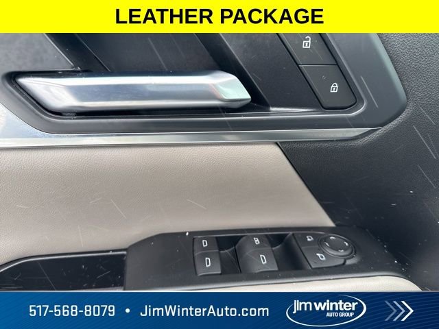 Used 2025 GMC Terrain Elevation w/ Elevation Premium Package AWD/4WD image 22