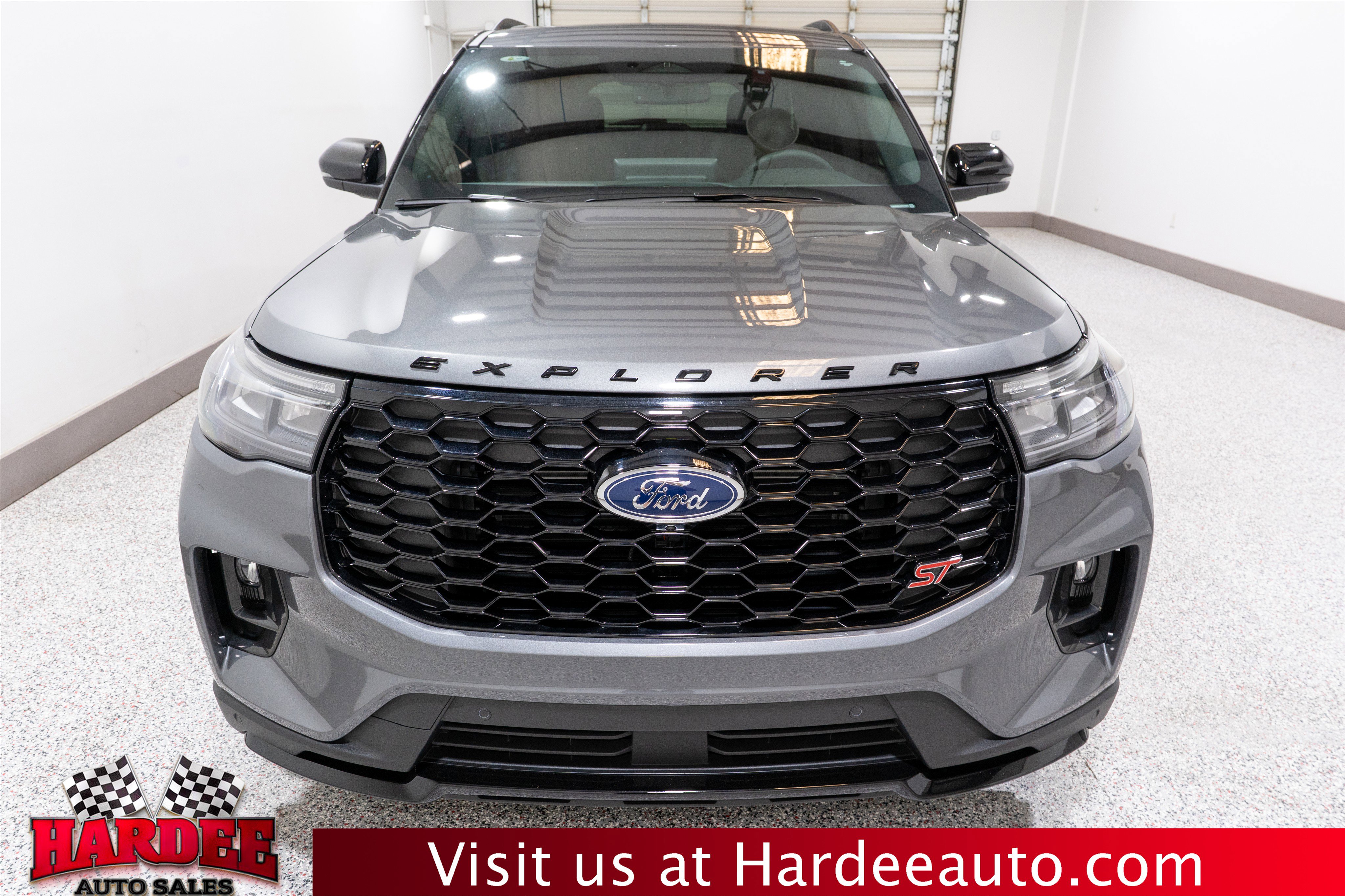 Used 2025 Ford Explorer ST w/ Sun And Sound Package image 7