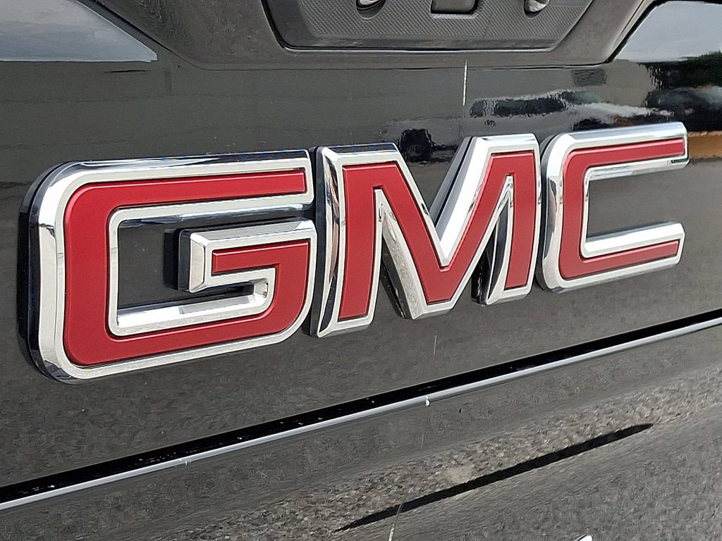 Used 2021 GMC Sierra 3500 Denali w/ Denali Ultimate Package AWD/4WD image 31