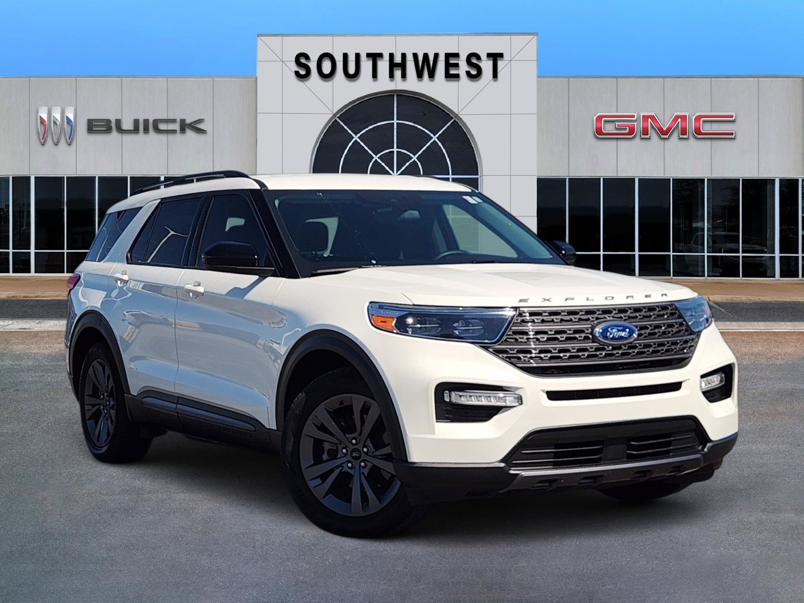 Used 2022 Ford Explorer XLT w/ Equipment Group 202A RWD 360° Tour